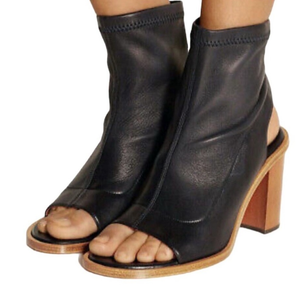 CHLOE Ella Open Toe Cut Buttery Soft Black Leather Heels 40 US size 10 9.5